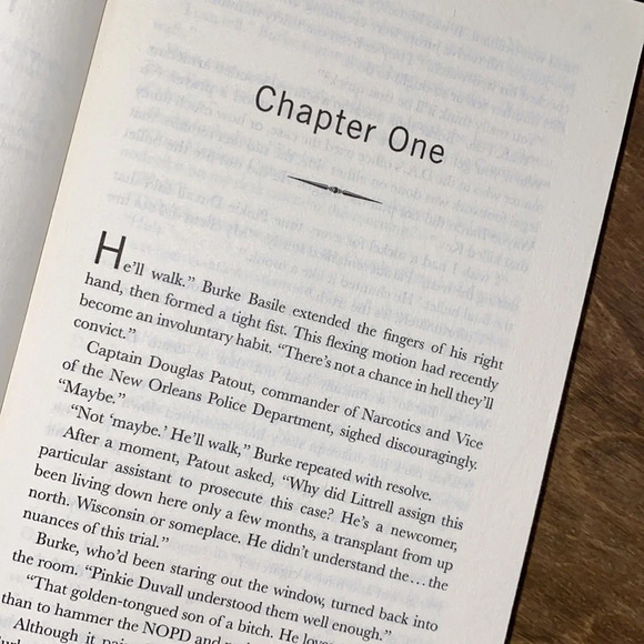 Fat Tuesday by Sandra Brown novel book - Picture 4 of 4